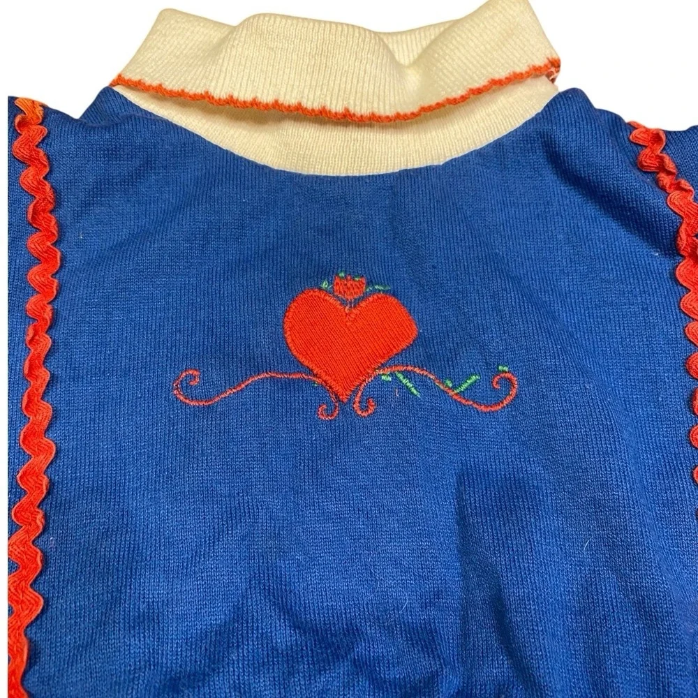 Health Tex Dress Girls Size 2T Red White‎ Blue Vintage Red Heart Folk Print